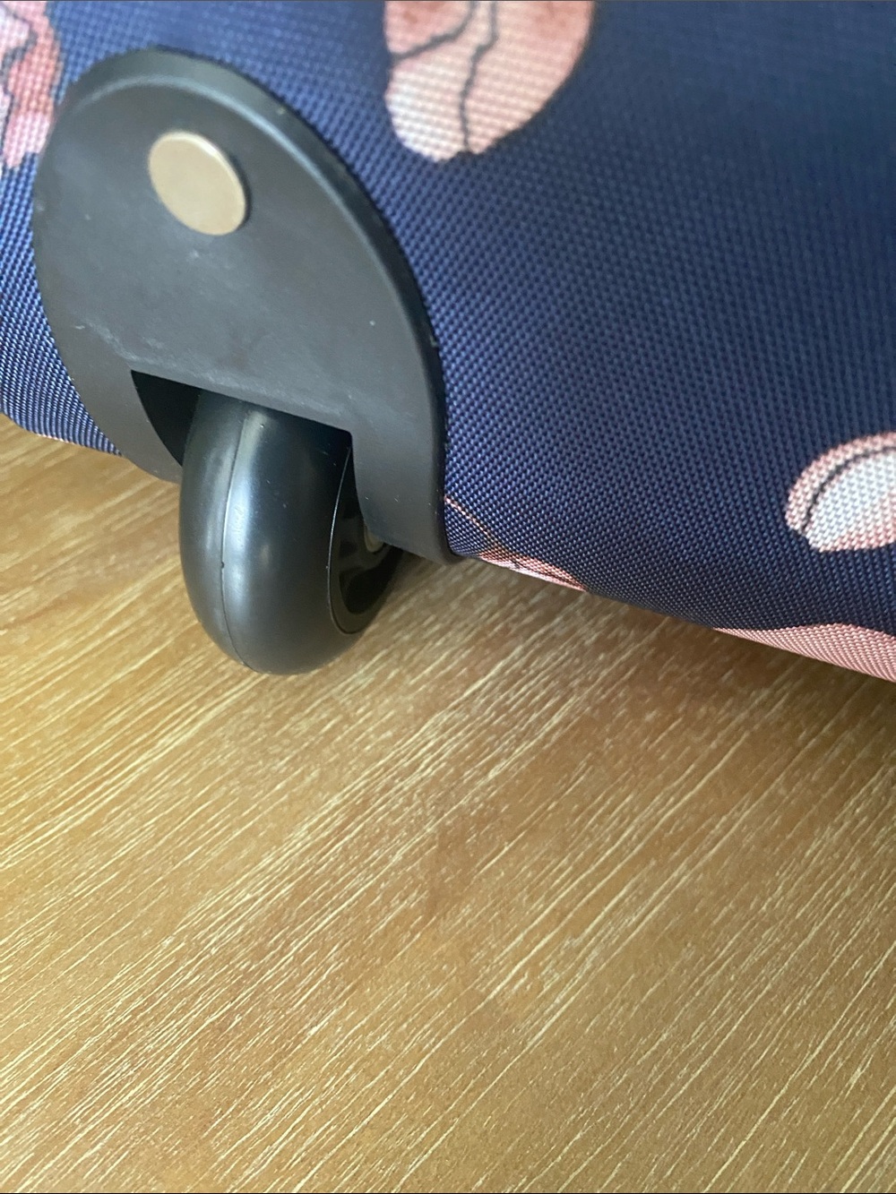 bebe Giselle Rolling Duffel Bag. - Picture 4 of 9